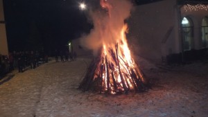 Paljenje Badnjaka Lipar 06.01.2015. god.